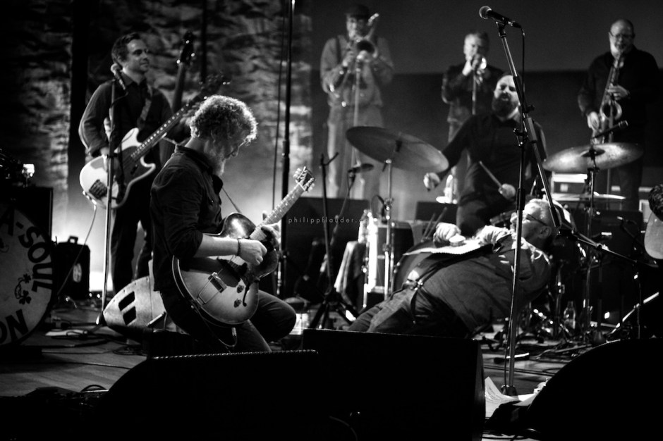 2016-11-25-um-00-15-19